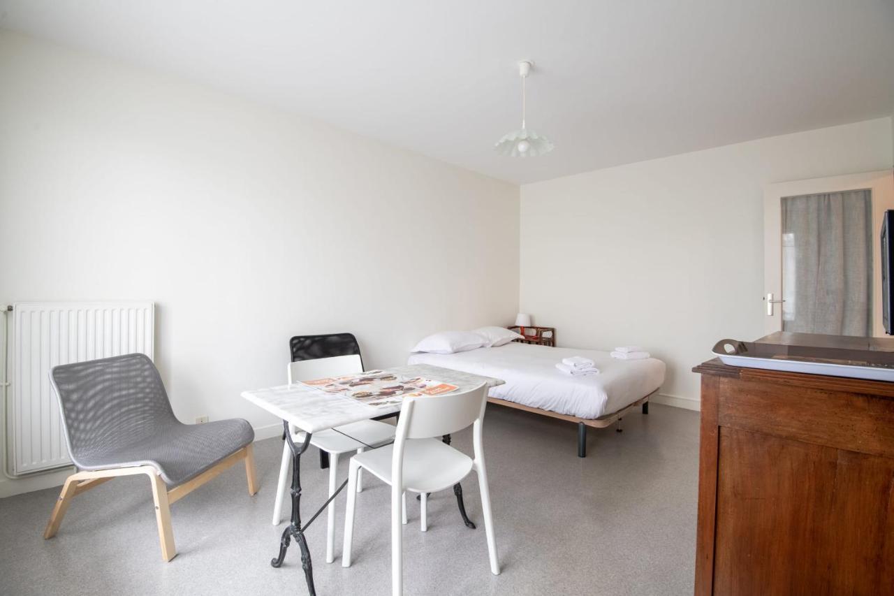 Appartement Beautiful F1 Bis In The Heights Of Tours #Private Parking Extérieur photo