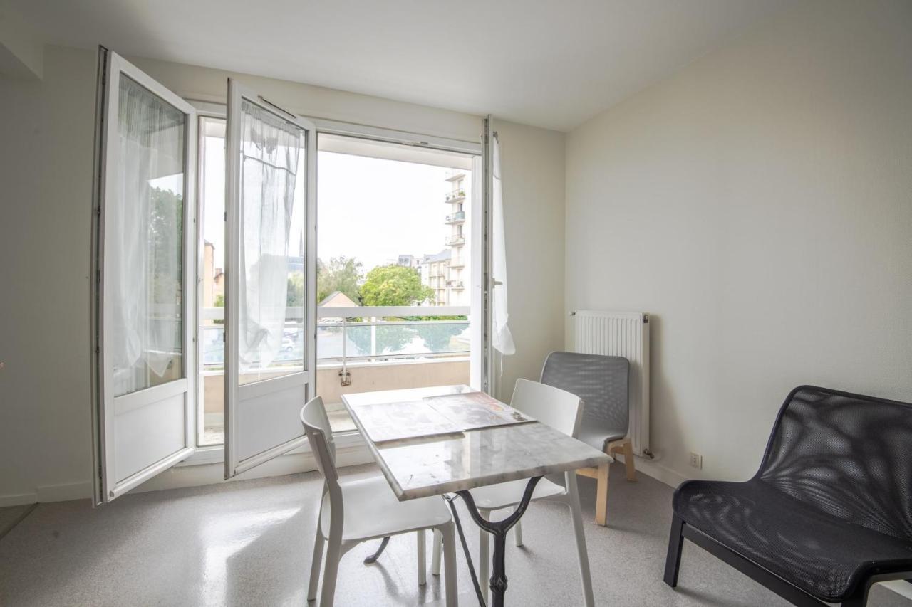Appartement Beautiful F1 Bis In The Heights Of Tours #Private Parking Extérieur photo
