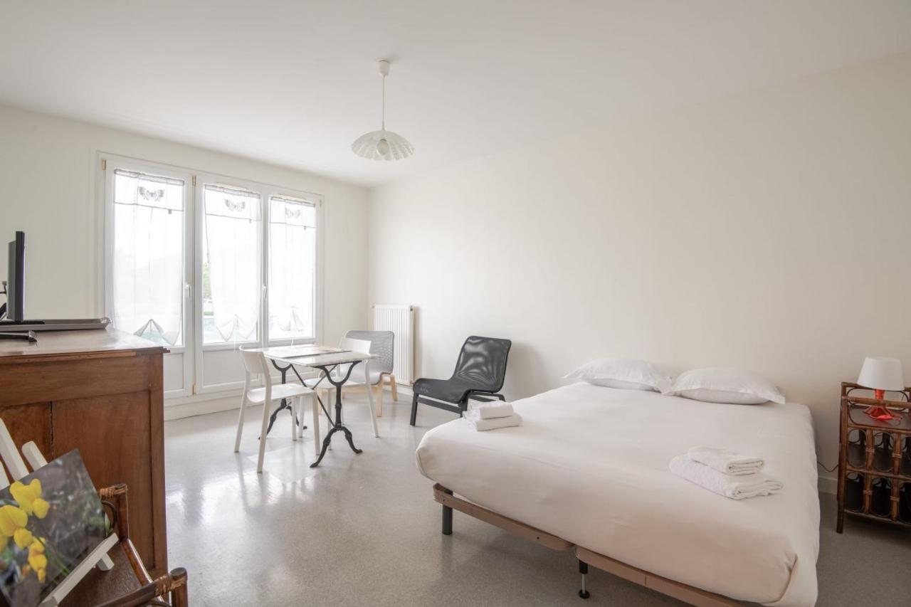 Appartement Beautiful F1 Bis In The Heights Of Tours #Private Parking Extérieur photo
