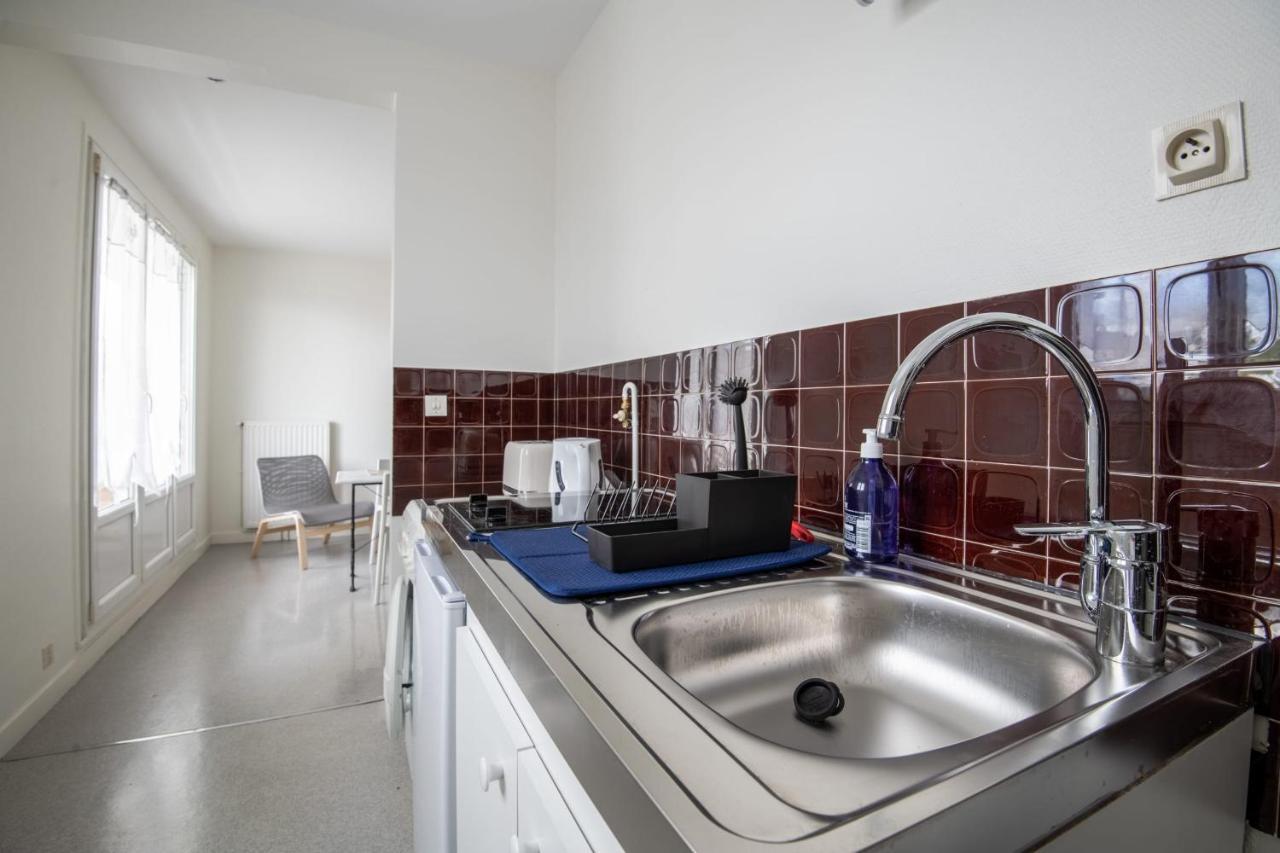 Appartement Beautiful F1 Bis In The Heights Of Tours #Private Parking Extérieur photo